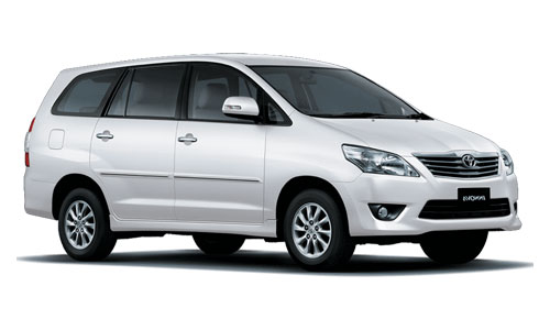 Toyota-innova by rajasthan tour services